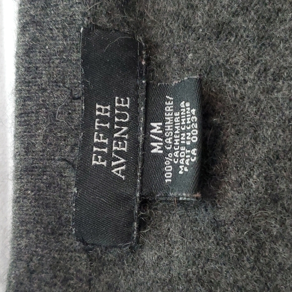 Fifth Avenue Cashmere Long Sleeve Dark Grey V-Neck Shirt - Picture 2 of 7